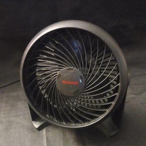 Honeywell Fan HT-900 Series